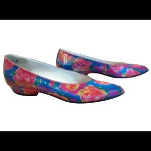 Rare! STUART WEITZMAN for Mr. Seymour Floral Pumps